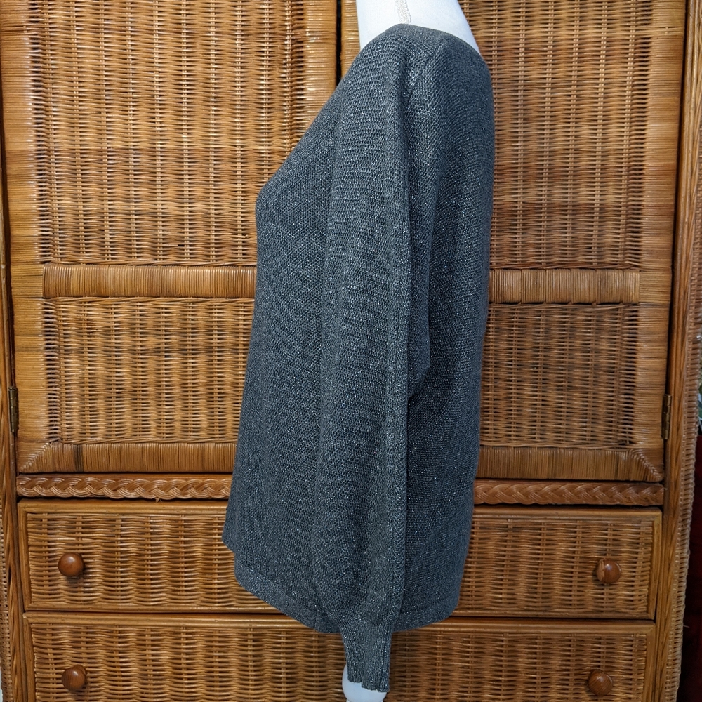 Express Rear Zipper V Neck Top SMALL - Picture 2 of 4